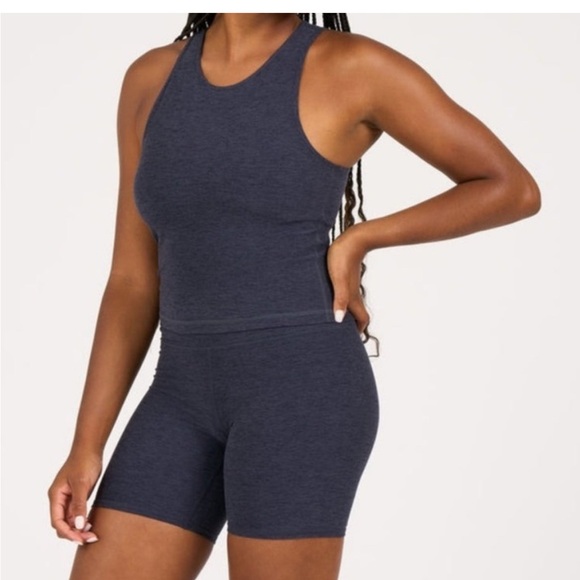 Vuori Elevation Plyo Tank - Heather Navy | Large - Picture 1 of 10